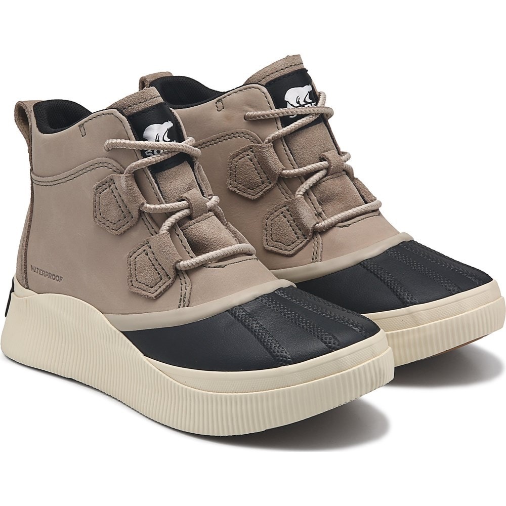 NWT SOREL Out N About Waterproof Boots